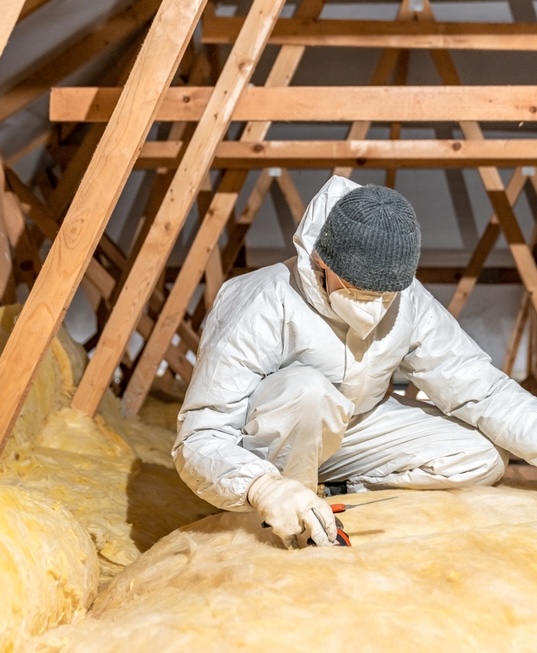 Attic Insulation 3 Man Insulates The Roof